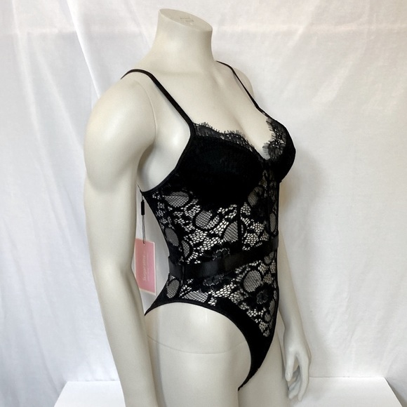 Sugarains Women’s Sexy Lingerie Size Small Beautiful Teddy Crafted Floral Lace - Picture 4 of 8